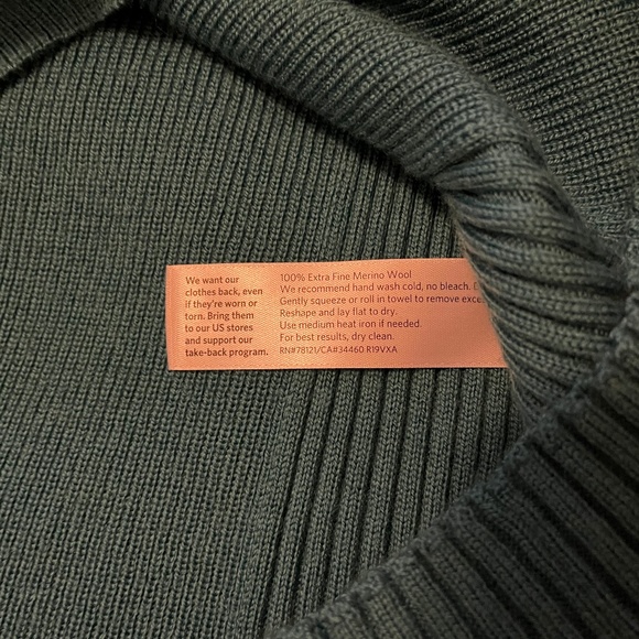 Eileen Fisher Merino Wool sweater PM - Picture 5 of 5